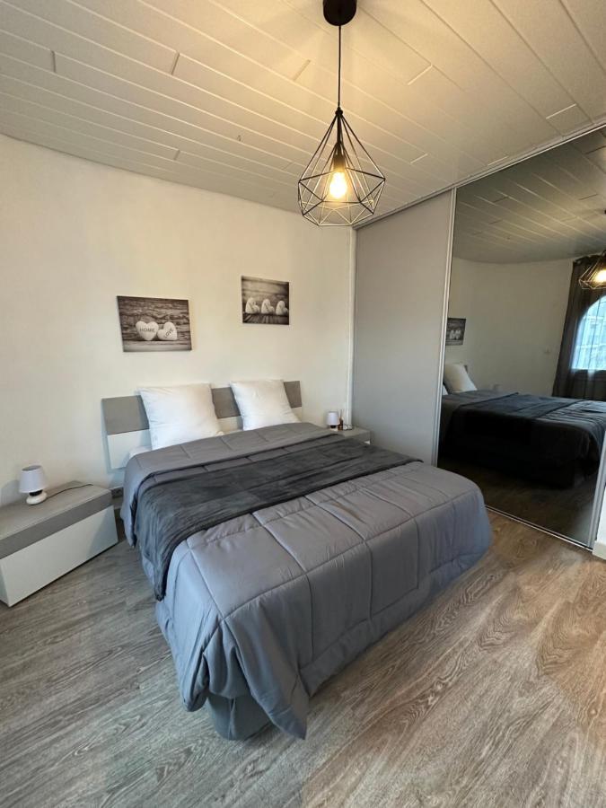 Maison De Vacances Avec Amarre Ampuriabrava Exterior foto
